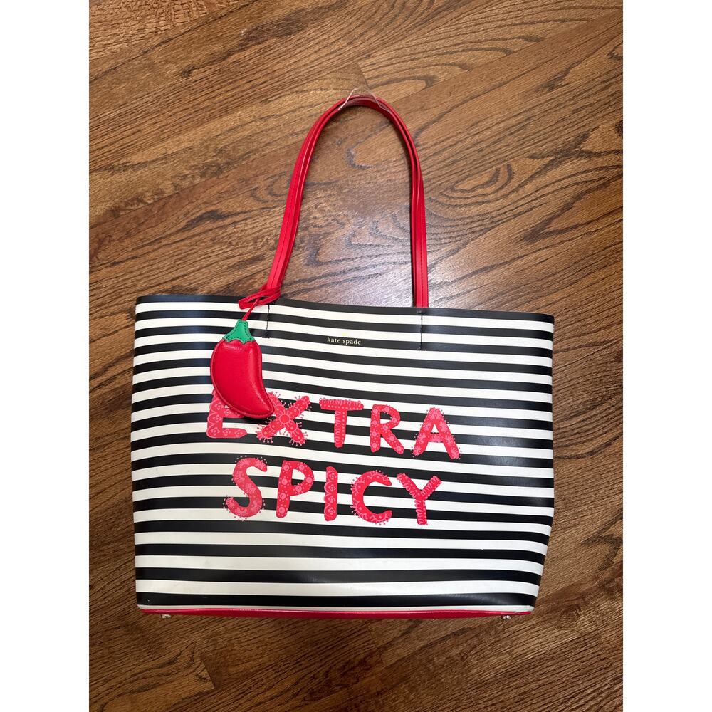 Kate Spade New York
Extra Spicy Chili Pepper Little Len Tote - Picture 4 of 10